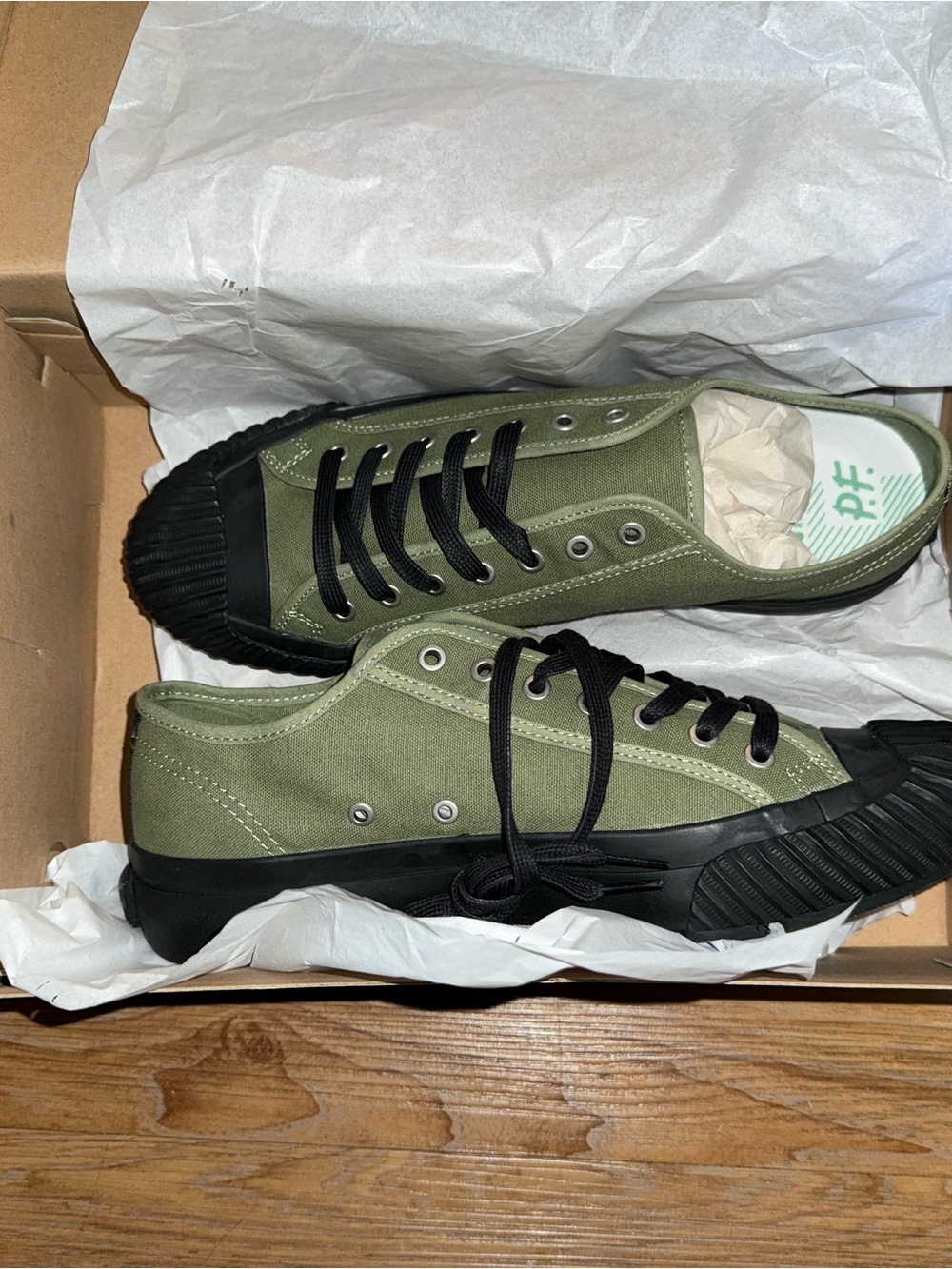 P.F. Flyers GROUNDER LOW-TOP Olive Green/Black Brand new M10.5/W12